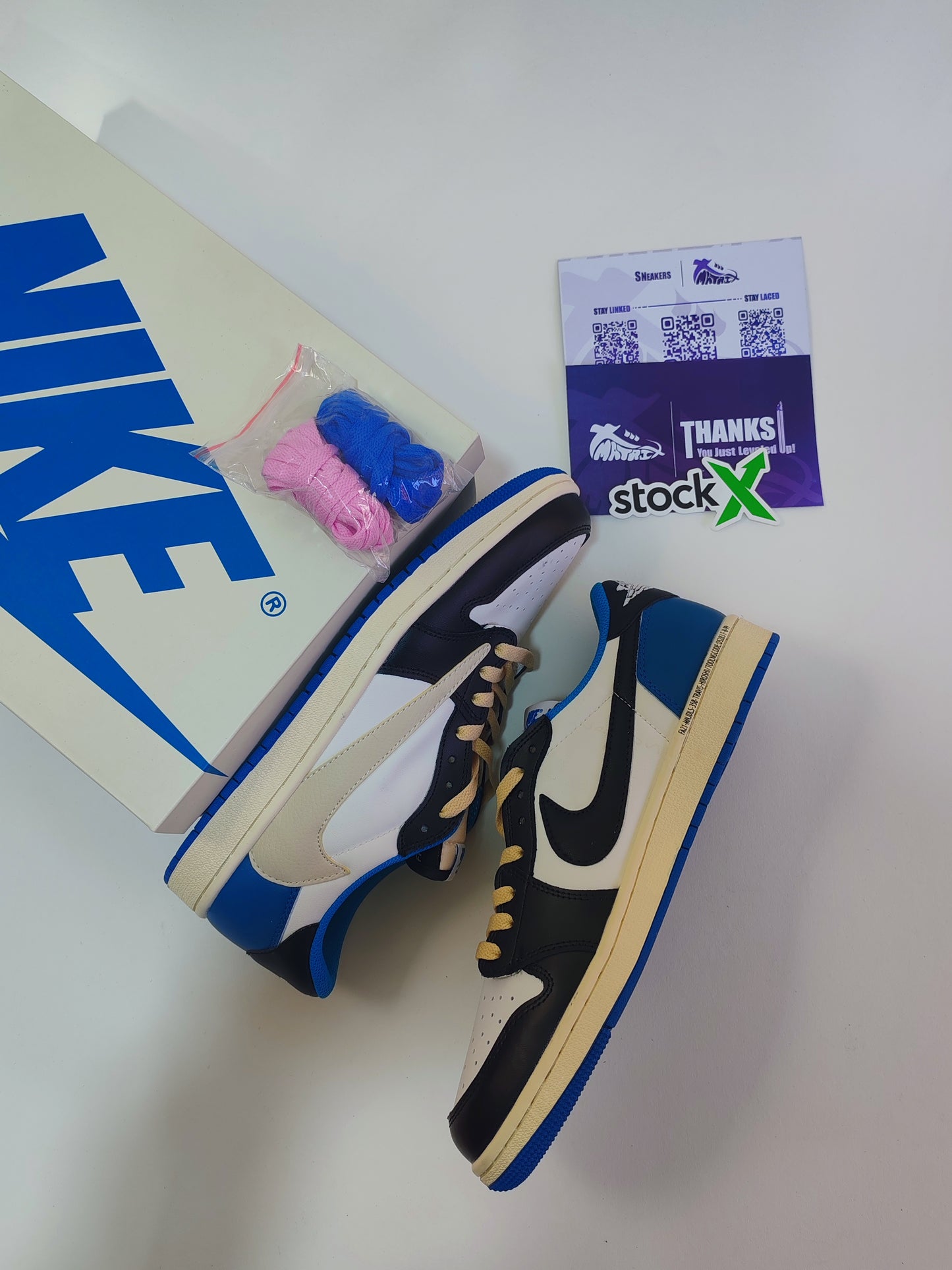 Air Jordan 1 Low Fragment x Travis Scott